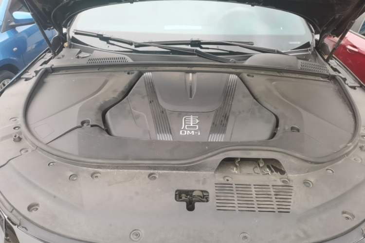 Used BYD Tang New Energy 2024 DM-i Glory Edition 112KM Prestige Model Engine Bay