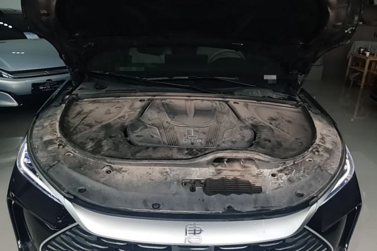 Used BYD Tang New Energy 2024 DM-p Glory Edition 215KM All-Wheel-Drive Premium Model Engine Bay