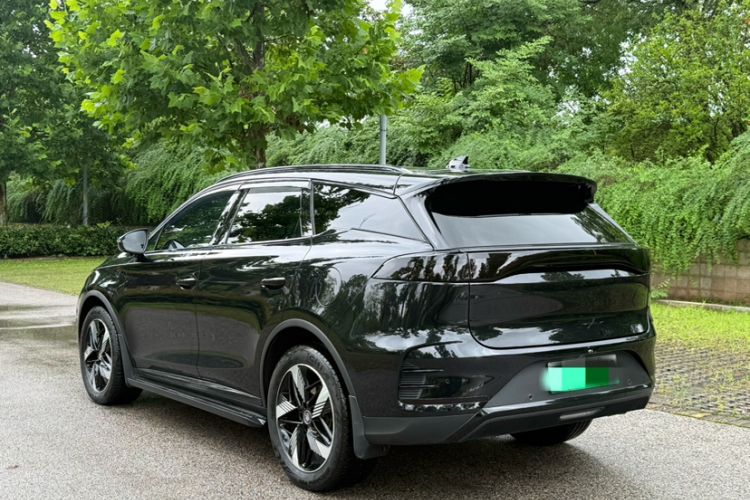 Used BYD Tang New Energy 2024 DM-i Glory Edition 112KM Prestige Model Exterior 3