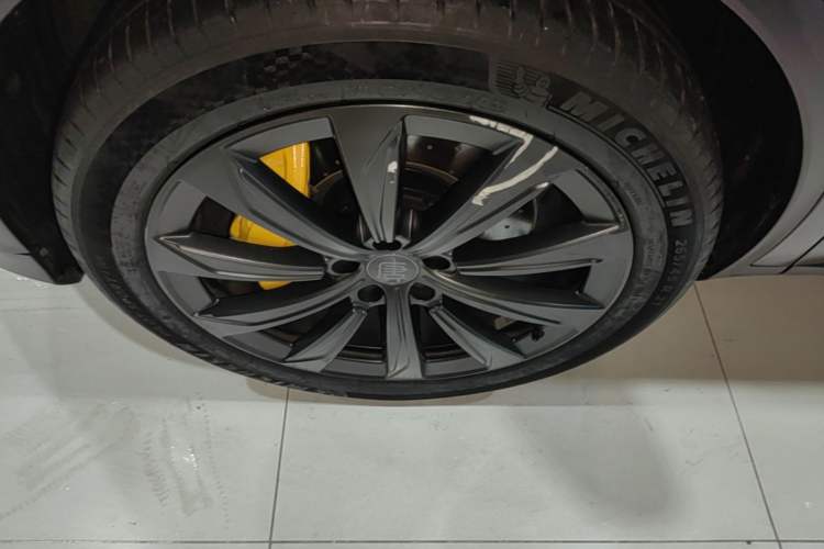Used BYD Tang New Energy 2024 DM-p War God Edition Exterior 4