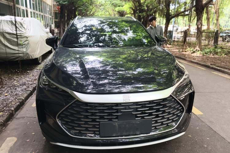 Used BYD Tang New Energy 2024 DM-i Glory Edition 112KM Flagship Model Front