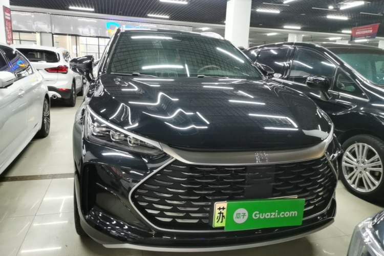 Used BYD Tang New Energy 2024 DM-i Glory Edition 112KM Prestige Model Front
