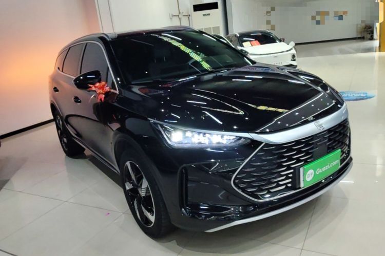 Used BYD Tang New Energy 2024 DM-i Glory Edition 112KM Prestige Model Front Right 45 Deg