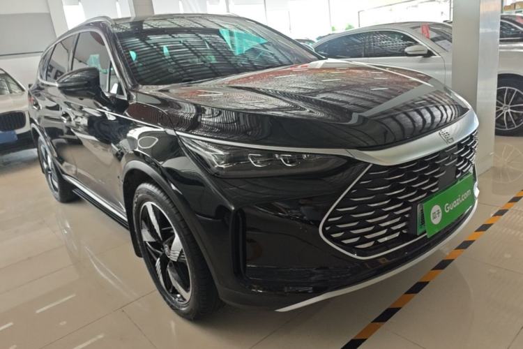 Used BYD Tang New Energy 2024 DM-i Glory Edition 112KM Prestige Model Front Right 45 Deg