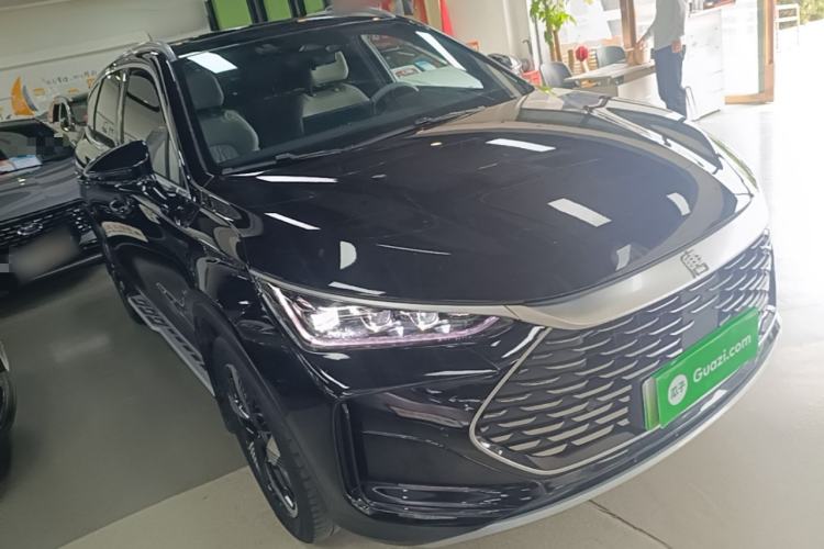 Used BYD Tang New Energy 2024 DM-i Glory Edition 112KM Prestige Model Front Right 45 Deg