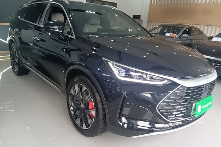 Used BYD Tang New Energy 2024 DM-p Glory Edition 215KM All-Wheel-Drive Premium Model Front Right 45 Deg