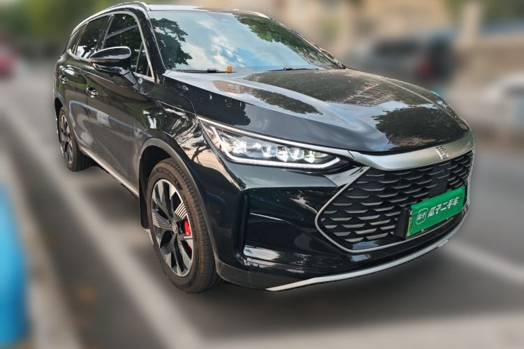Used BYD Tang New Energy 2024 DM-i Glory Edition 200KM Flagship Model Front Right 45 Deg