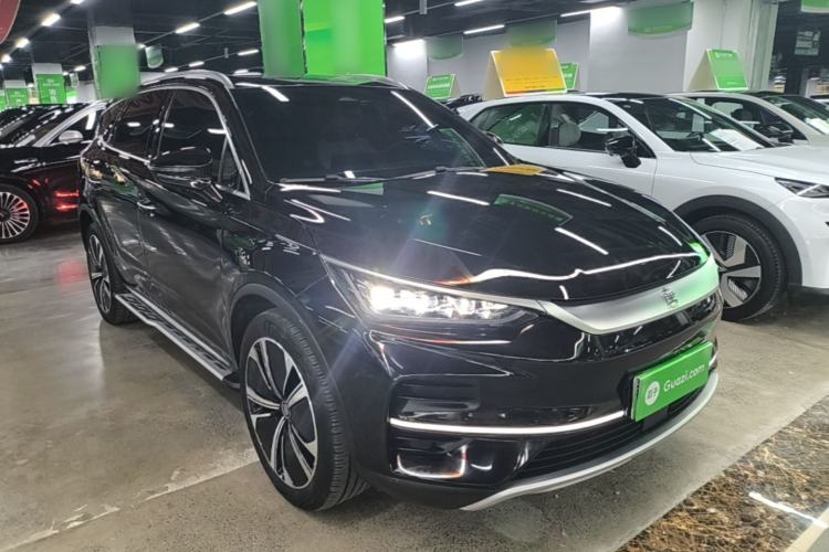 Used BYD Tang New Energy 2024 EV Champion Edition 635 km All-Wheel-Drive Flagship Model Front Right 45 Deg