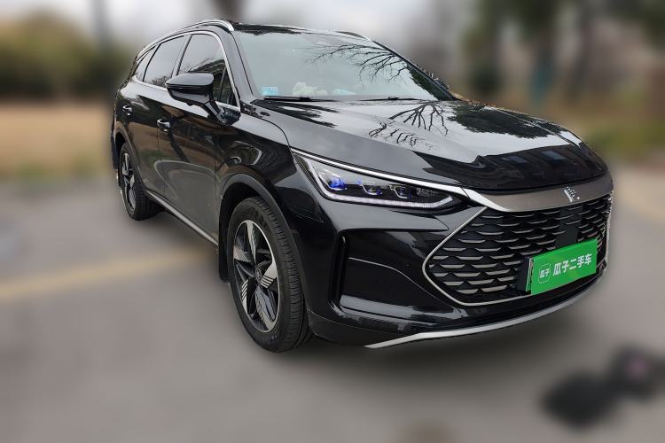 Used BYD Tang New Energy 2024 DM-i Glory Edition 112KM Prestige Model Front Right 45 Deg