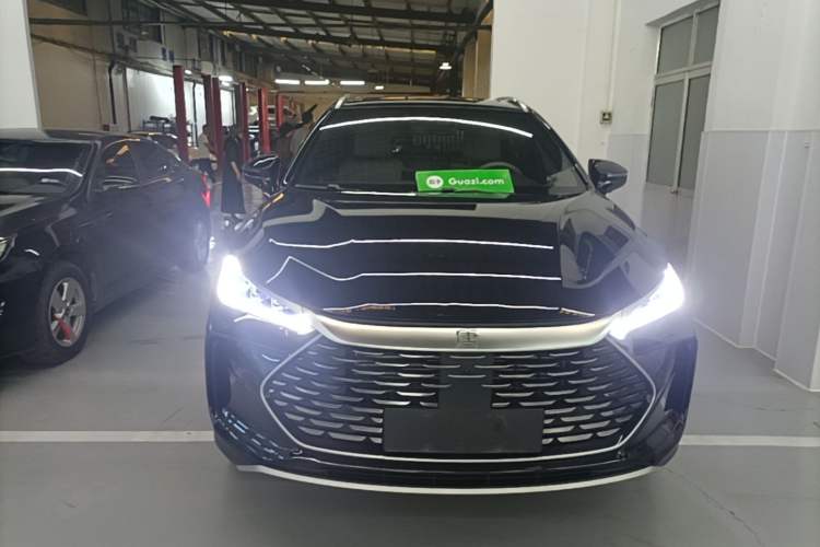 Used BYD Tang New Energy 2024 DM-i Glory Edition 200KM Flagship Model Front