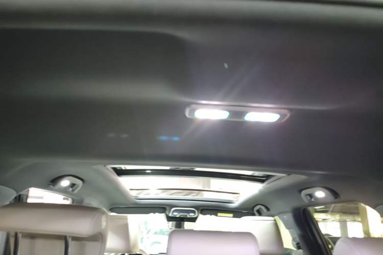 Used BYD Tang New Energy 2024 DM-i Glory Edition 112KM Prestige Model Headliner