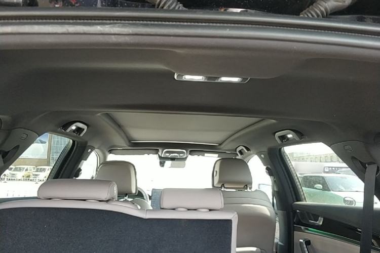 Used BYD Tang New Energy 2024 DM-i Glory Edition 112KM Flagship Model Headliner