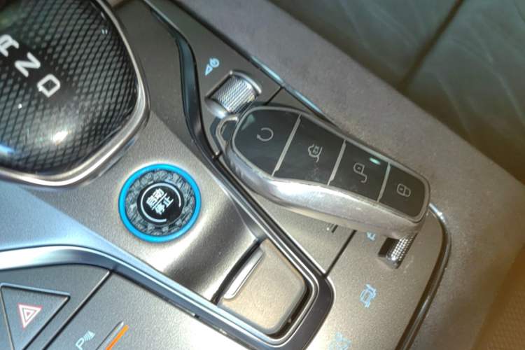 Used BYD Tang New Energy 2024 DM-p War God Edition Interior 1
