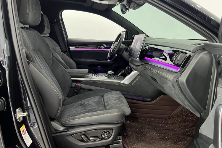 Used BYD Tang New Energy 2024 DM-p War God Edition Interior 3