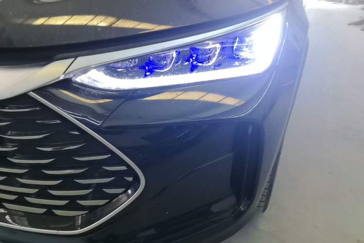 Used BYD Tang New Energy 2024 DM-i Glory Edition 112KM Flagship Model Left Front Headlight