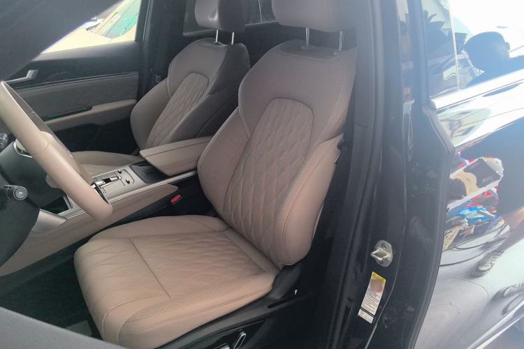 Used BYD Tang New Energy 2024 DM-i Glory Edition 112KM Prestige Model Left Front Seat