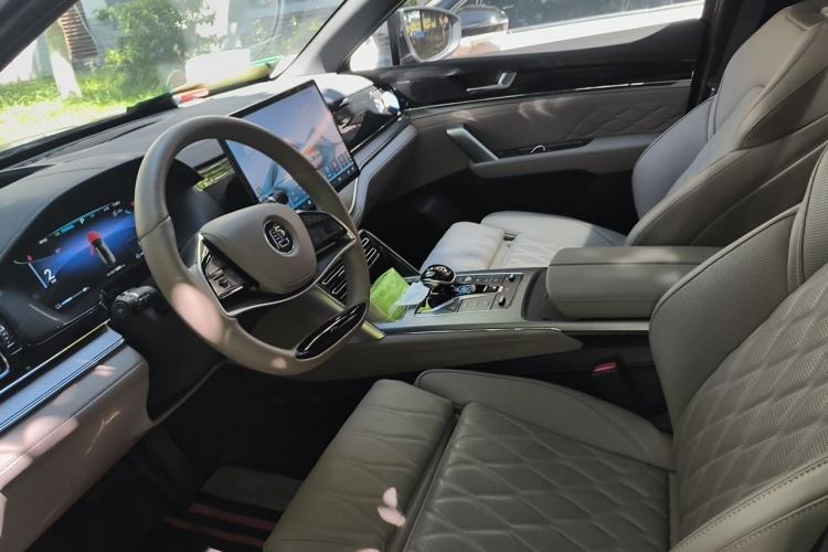 Used BYD Tang New Energy 2024 DM-i Glory Edition 200KM Flagship Model Left Front Seat