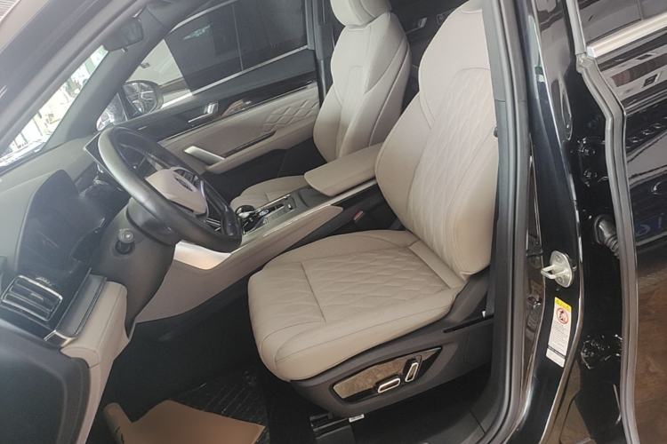 Used BYD Tang New Energy 2024 DM-i Glory Edition 112KM Prestige Model Left Front Seat
