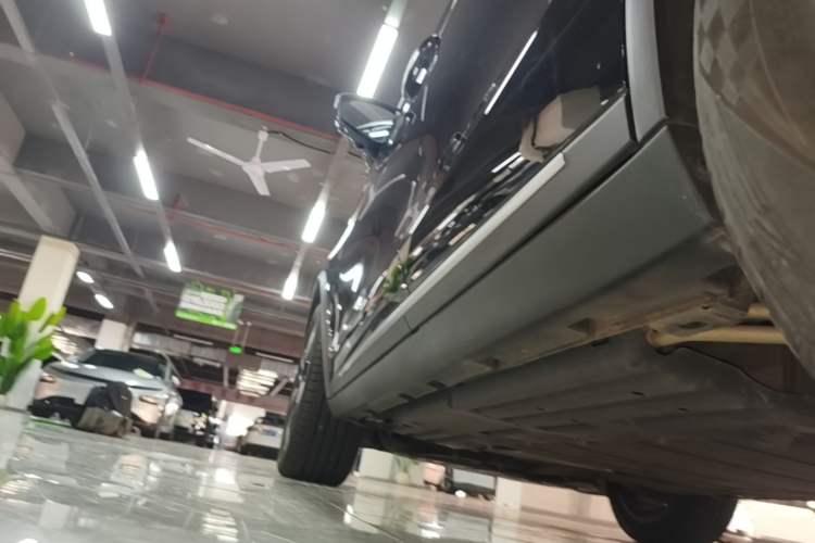 Used BYD Tang New Energy 2024 DM-i Glory Edition 112KM Prestige Model Left Side Sill
