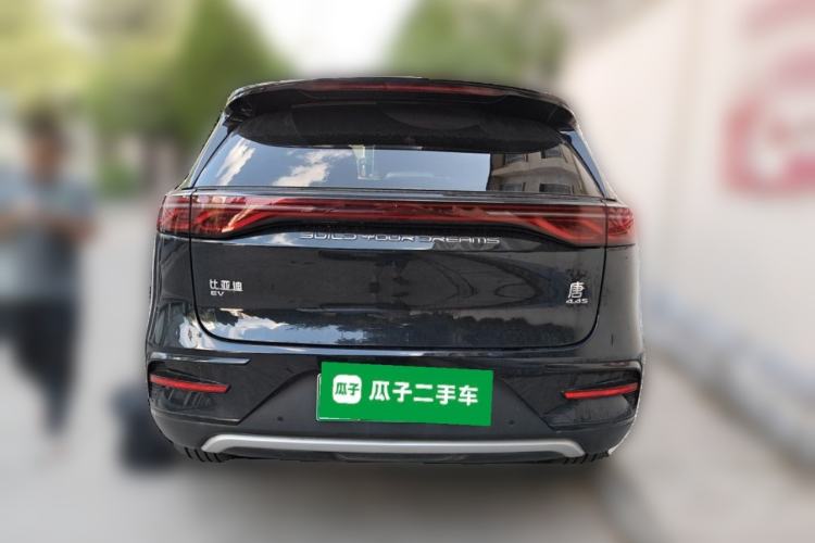 Used BYD Tang New Energy 2024 EV Glory Edition 635KM All-Wheel-Drive Flagship Model Rear