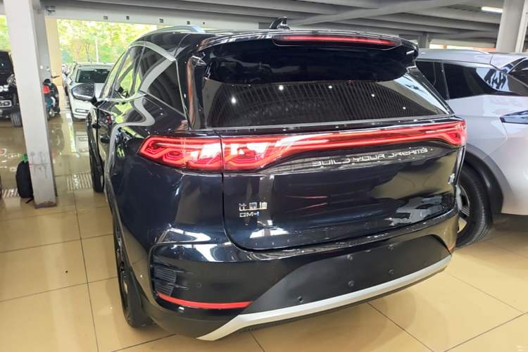 Used BYD Tang New Energy 2024 DM-i Glory Edition 112KM Prestige Model Rear Left 45 Deg