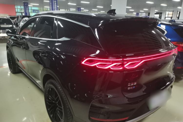 Used BYD Tang New Energy 2024 DM-i Glory Edition 112KM Prestige Model Rear Left 45 Deg