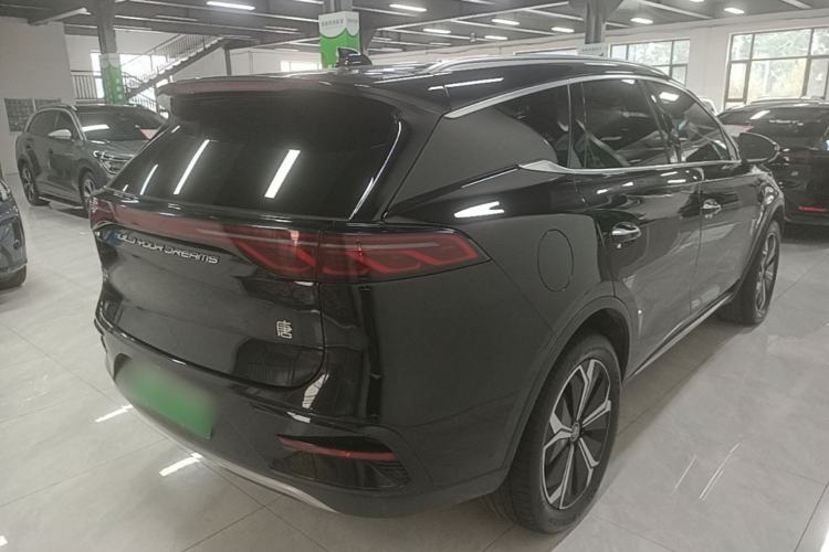 Used BYD Tang New Energy 2024 EV Glory Edition 600KM Premium Model Rear Right 45 Deg