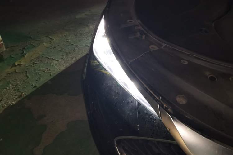 Used BYD Tang New Energy 2024 DM-i Glory Edition 112KM Flagship Model Right Front Headlight