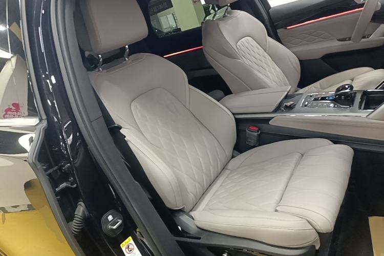 Used BYD Tang New Energy 2024 EV Glory Edition 600KM Premium Model Right Front Seat