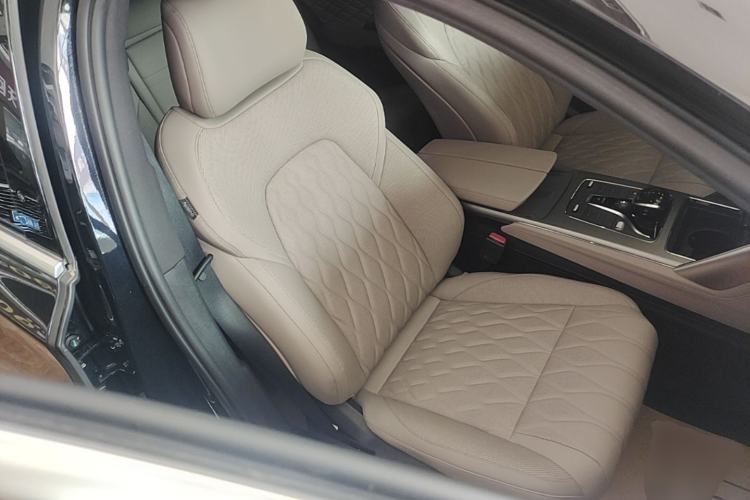Used BYD Tang New Energy 2024 DM-i Glory Edition 112KM Prestige Model Right Front Seat