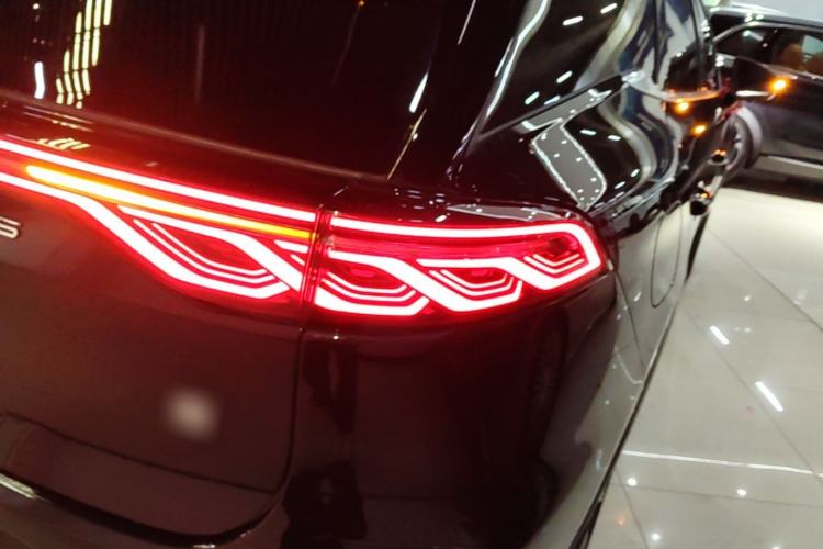Used BYD Tang New Energy 2024 DM-i Glory Edition 112KM Prestige Model Right Rear Taillight
