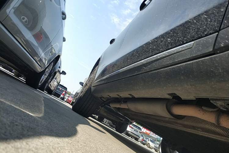 Used BYD Tang New Energy 2024 DM-i Glory Edition 112KM Flagship Model Right Side Sill