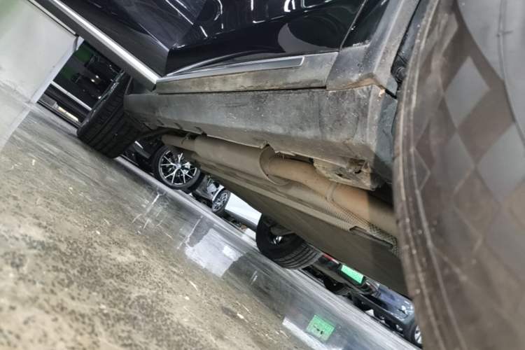 Used BYD Tang New Energy 2024 DM-i Glory Edition 112KM Prestige Model Right Side Sill