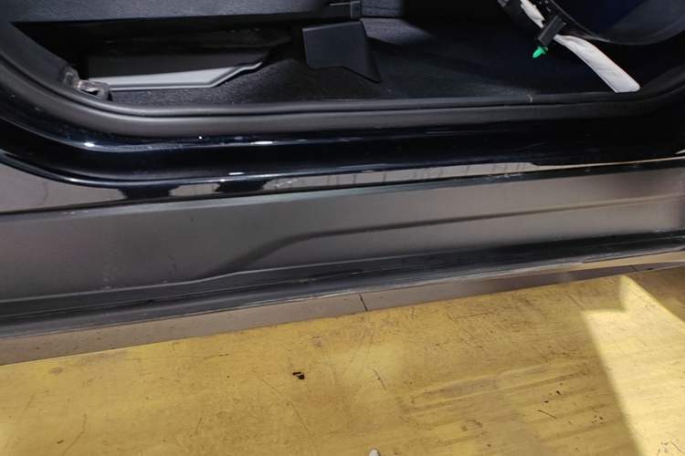 Used BYD Tang New Energy 2024 DM-i Glory Edition 112KM Prestige Model Right Side Sill
