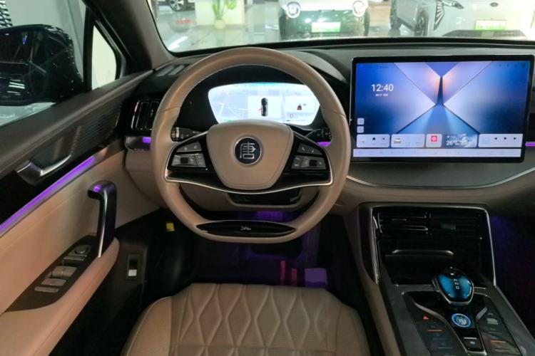 Used BYD Tang New Energy 2024 DM-i Glory Edition 112KM Prestige Model Steering Wheel