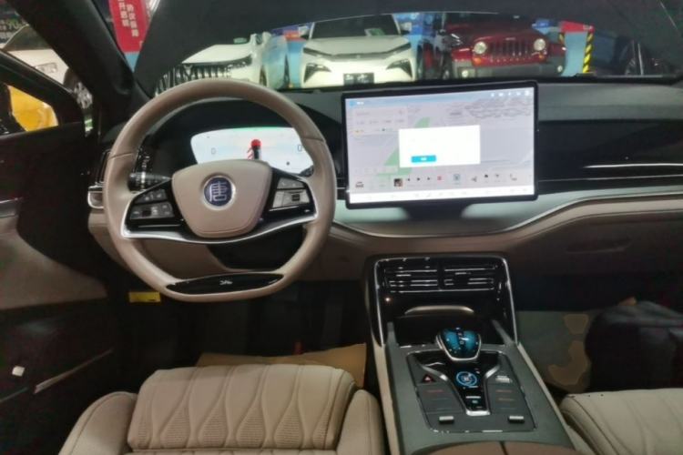 Used BYD Tang New Energy 2024 EV Champion Edition 730KM Deluxe Model Steering Wheel