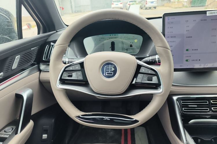 Used BYD Tang New Energy 2024 DM-i Glory Edition 112KM Flagship Model Steering Wheel