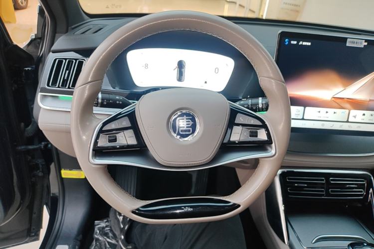 Used BYD Tang New Energy 2024 DM-i Glory Edition 112KM Prestige Model Steering Wheel
