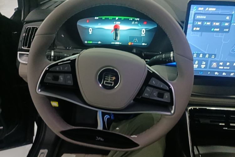 Used BYD Tang New Energy 2024 DM-i Glory Edition 200KM Flagship Model Steering Wheel