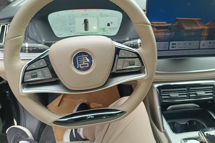 Used BYD Tang New Energy 2024 EV Glory Edition 600KM Premium Model Steering Wheel