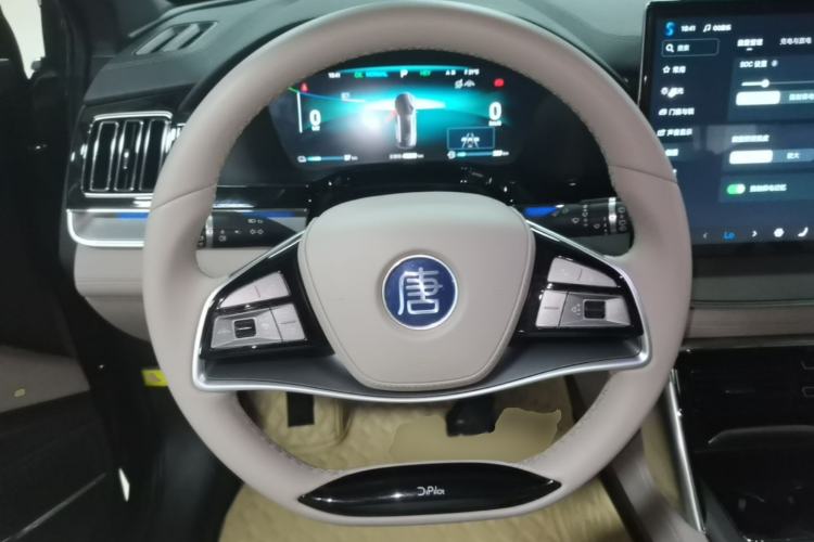 Used BYD Tang New Energy 2024 DM-i Glory Edition 112KM Prestige Model Steering Wheel