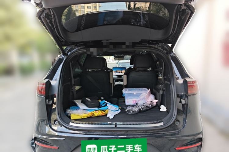 Used BYD Tang New Energy 2024 EV Glory Edition 635KM All-Wheel-Drive Flagship Model Trunk