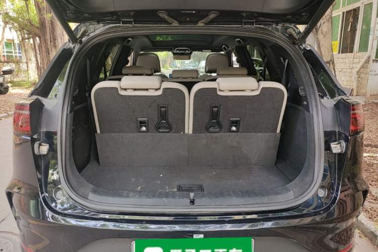 Used BYD Tang New Energy 2024 DM-i Glory Edition 112KM Flagship Model Trunk