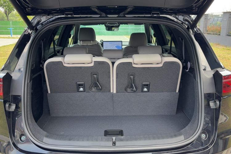Used BYD Tang New Energy 2024 DM-i Glory Edition 112KM Prestige Model Trunk