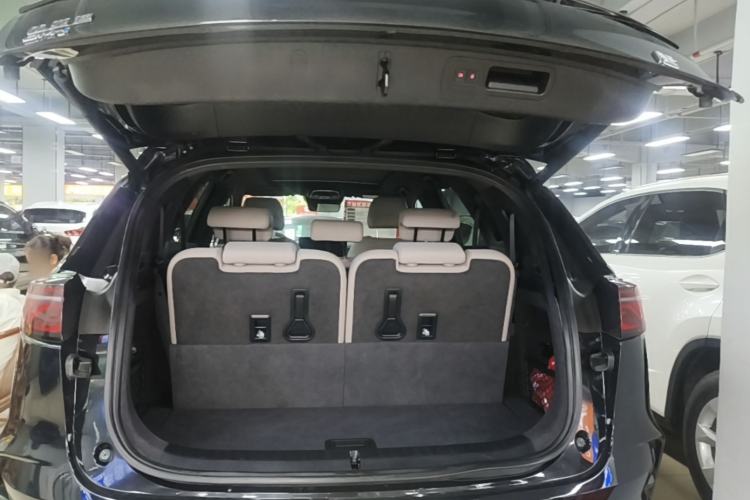 Used BYD Tang New Energy 2024 DM-i Glory Edition 112KM Prestige Model Trunk