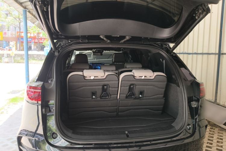 Used BYD Tang New Energy 2024 DM-i Glory Edition 112KM Flagship Model Trunk