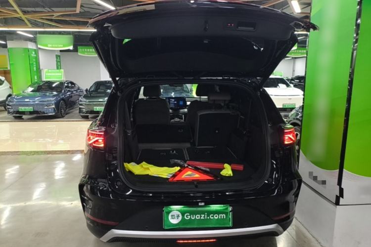 Used BYD Tang New Energy 2024 DM-i Glory Edition 112KM Prestige Model Trunk