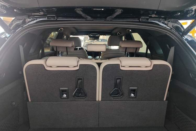 Used BYD Tang New Energy 2024 DM-i Glory Edition 112KM Prestige Model Trunk