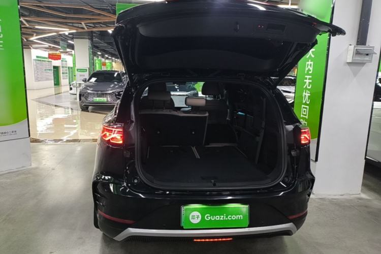 Used BYD Tang New Energy 2024 DM-i Glory Edition 112KM Prestige Model Trunk