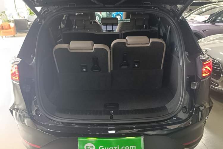 Used BYD Tang New Energy 2024 DM-i Glory Edition 112KM Prestige Model Trunk